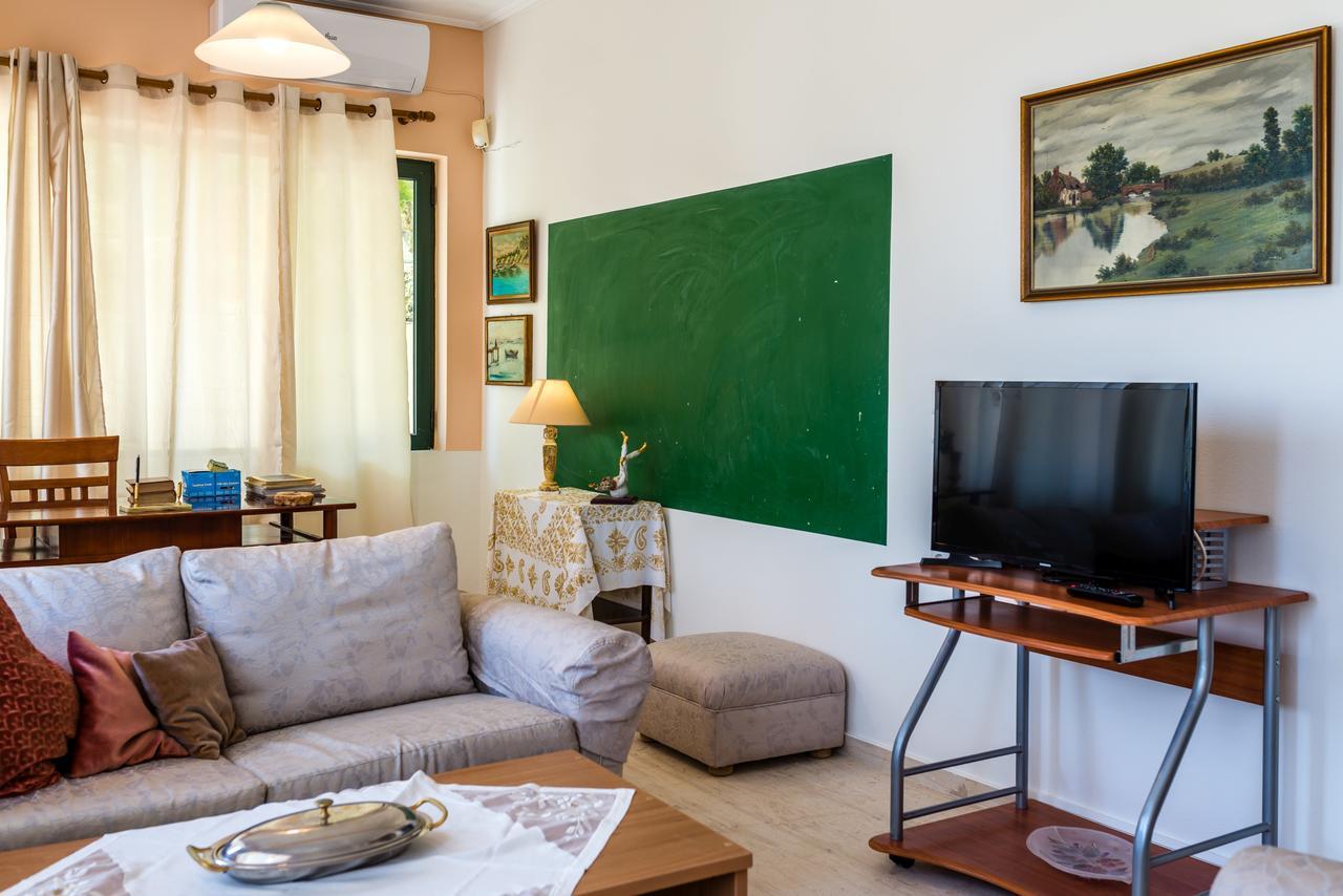 Akrotiri  Le Reve Apartment מראה חיצוני תמונה